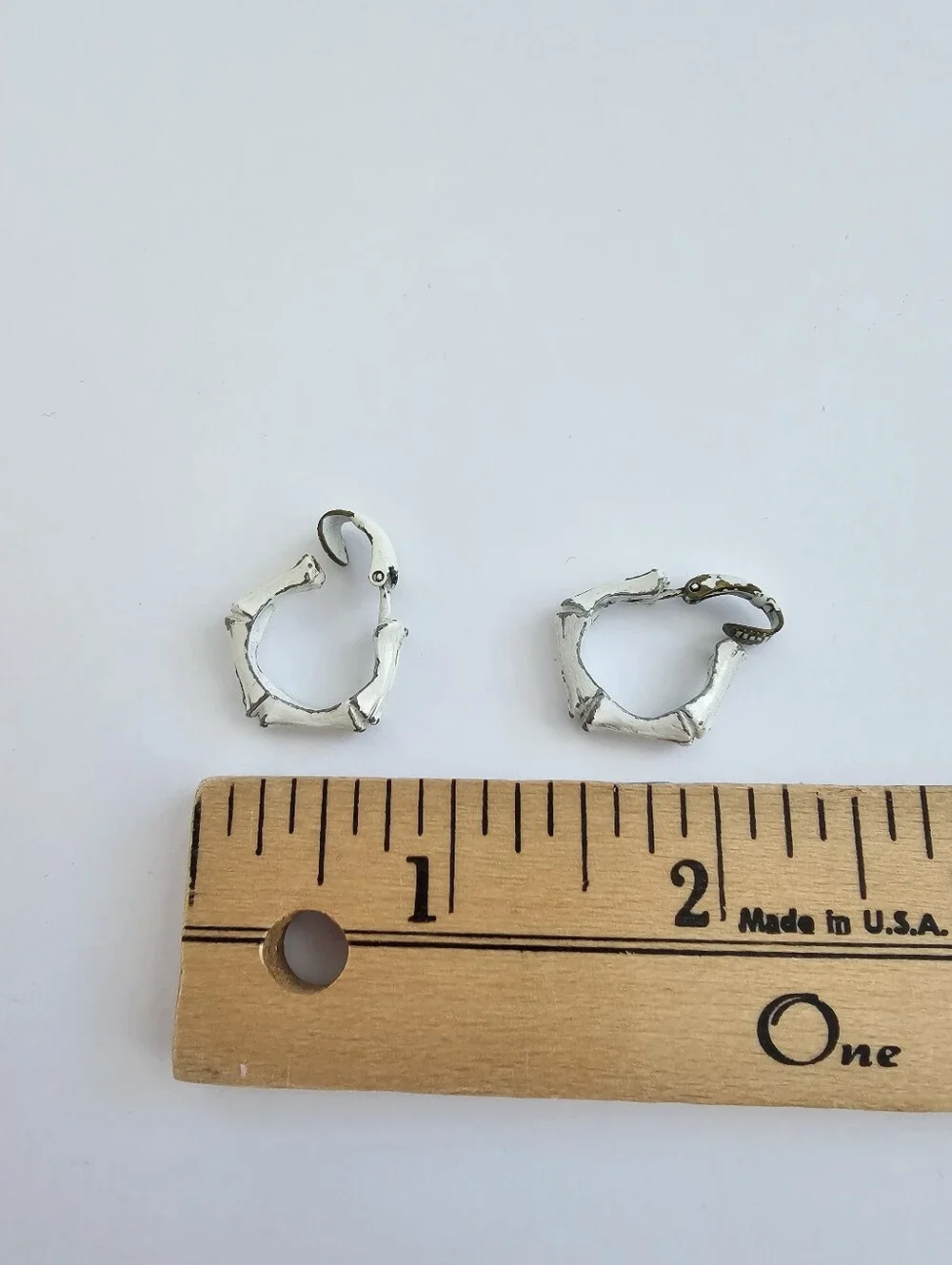 Vintage White Enamel Faux Bamboo Hoop Earrings – Omega Back Huggie Clip-Ons​